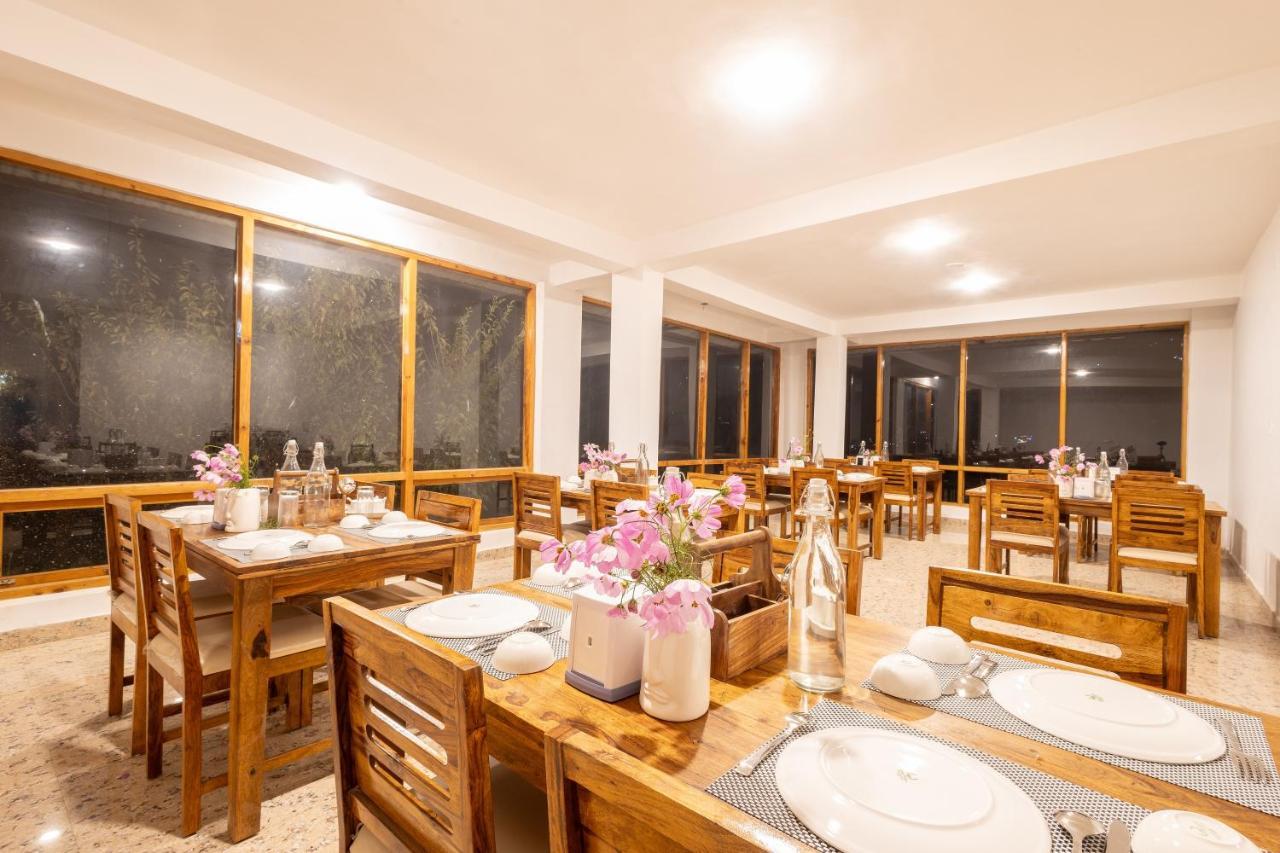 Aroha Residency- A Countryside Resort Manāli Exteriör bild