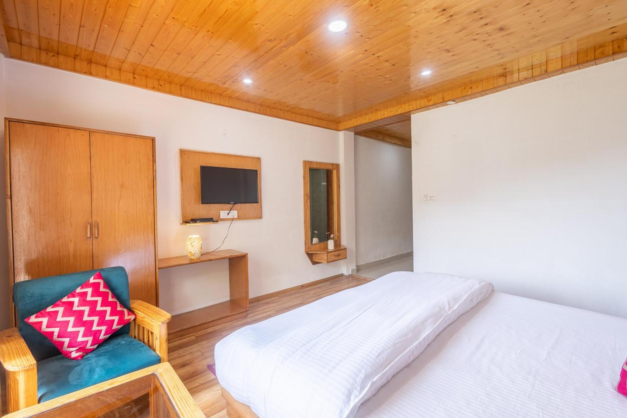 Aroha Residency- A Countryside Resort Manāli Exteriör bild
