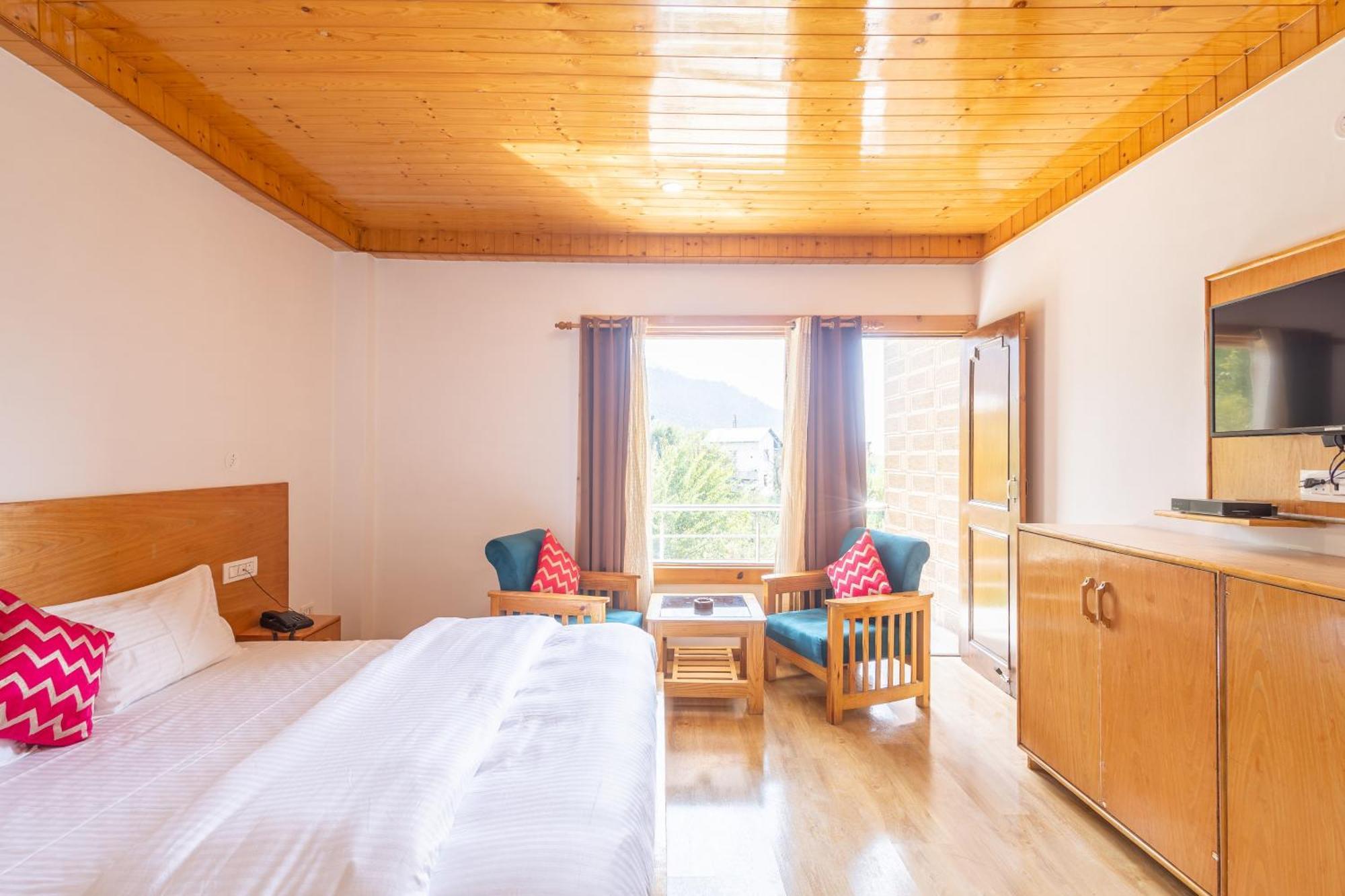 Aroha Residency- A Countryside Resort Manāli Exteriör bild