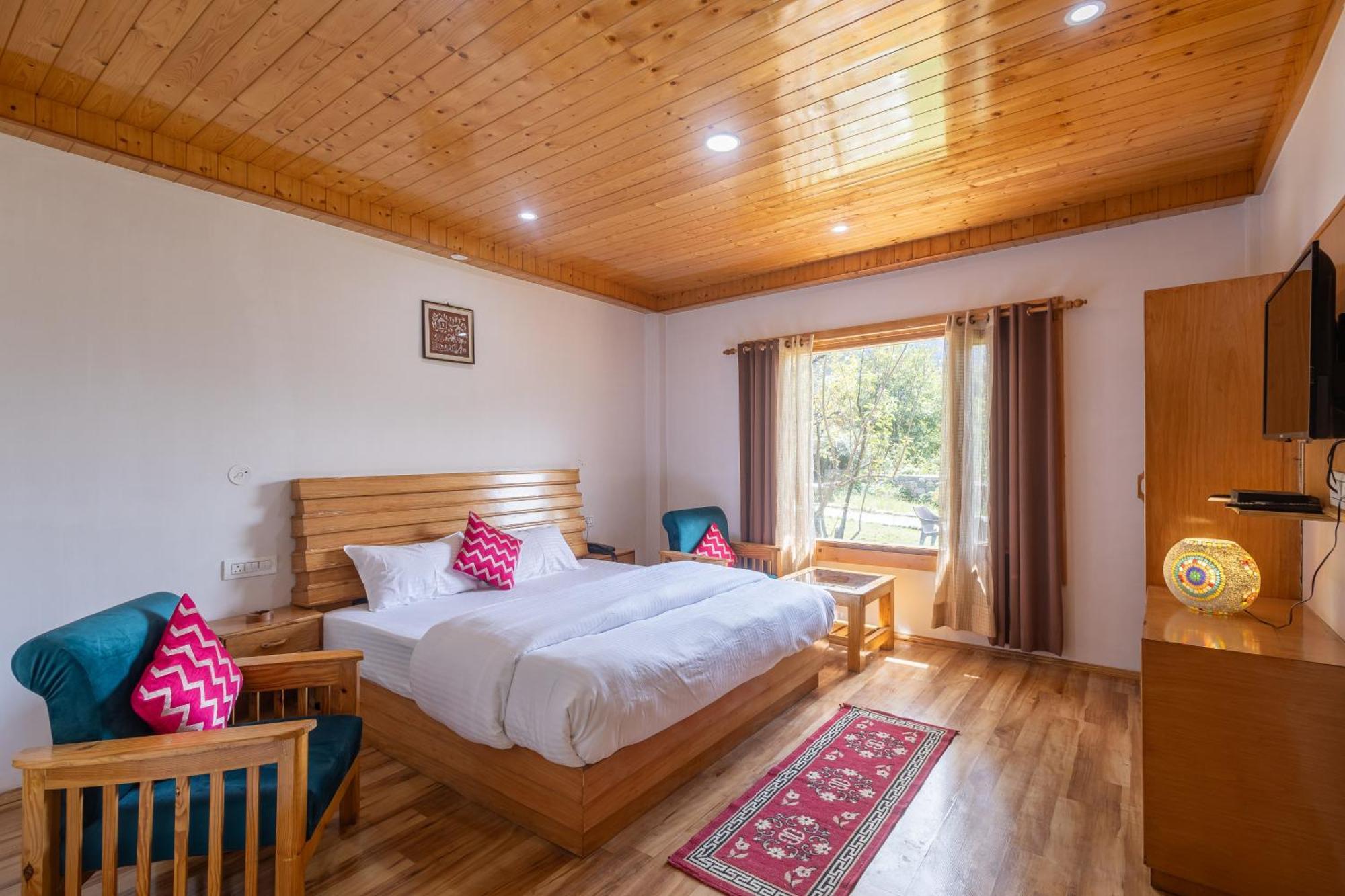 Aroha Residency- A Countryside Resort Manāli Exteriör bild